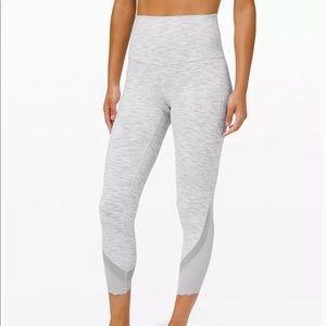 Lululemon Wunder Under Scallop Crop Legging